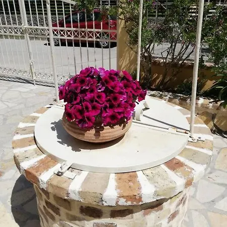 Apartment Sunny Furnished In Kanoni (Corfu)